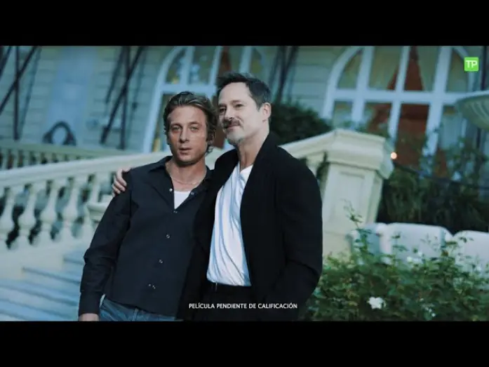 Wideo do filmu Springsteen: Ocal mnie od nicości — Madrid recibe a Jeremy Allen White y Scott Cooper