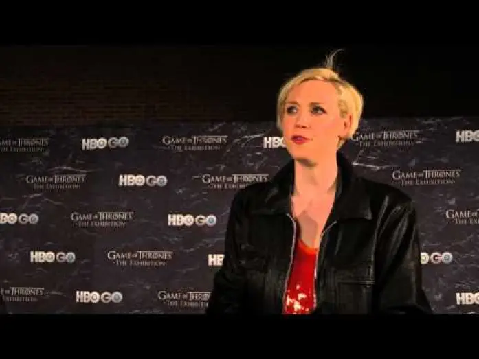 Видео к сериалу Gra o tron — Game of Thrones Season 4: Gwendoline Christie on Why Brienne Should #TakeTheThrone (HBO)