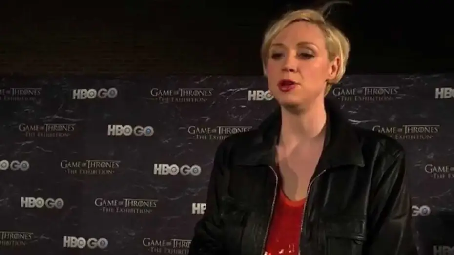 Видео к сериалу Gra o tron — Game of Thrones Season 4: Gwendoline Christie Remembers the Fallen (HBO)