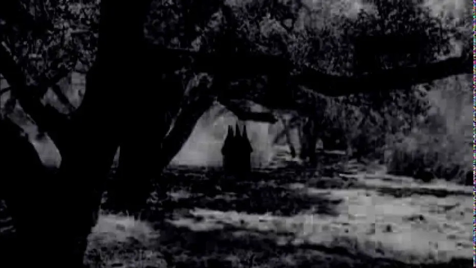 Видео к сериалу American Horror Story — Coven Main Titles