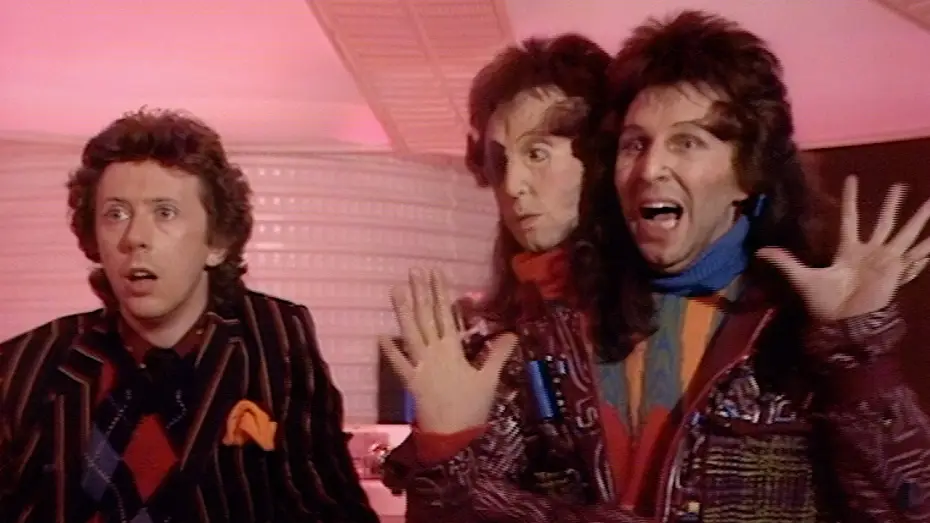 Wideo do serialu The Hitchhiker's Guide to the Galaxy — Improbability Drive