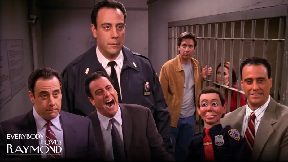 Видео к сериалу Wszyscy kochają Raymonda — Robert's Best Lines, Bits and Gags | Everybody Loves Raymond