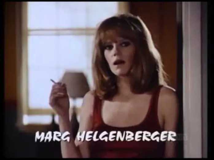 Wideo do serialu China Beach — China Beach Opening Credits: Season 1
