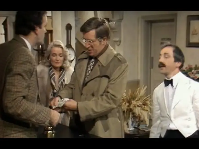Wideo do serialu Hotel Zacisze — Fawlty Towers: Reserving a table for dinner