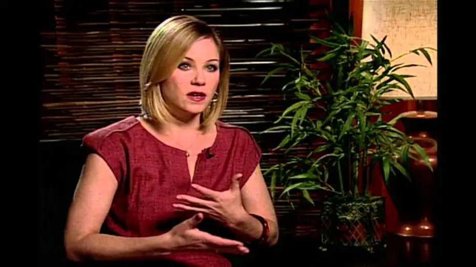 Wideo do serialu Samantha Who? — Samantha Who?: Christina Applegate "Samantha Newly" Exclusive Interview | ScreenSlam