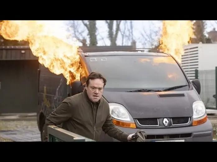 Видео к сериалу Fair City — Fair City- Tyler sets fire to Damons van