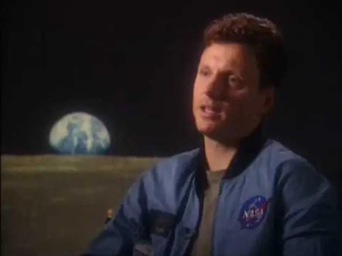 Видео к сериалу From the Earth to the Moon — From The Earth To The Moon - Featurette (Part 3)