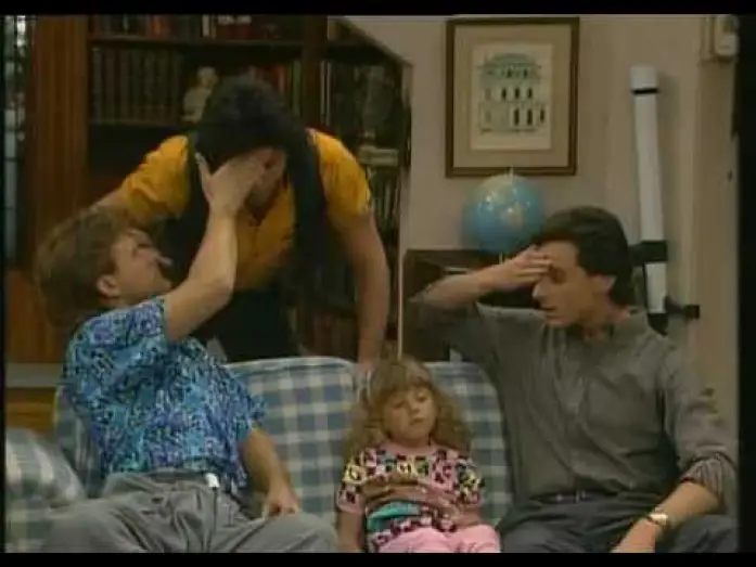 Видео к сериалу Pełna chata — Full House Season 1 trailer