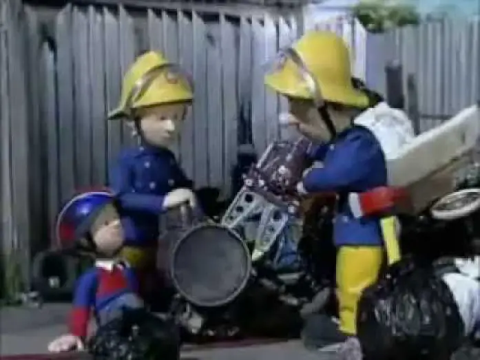 Wideo do serialu Strażak Sam — Fireman Sam 2003 intro