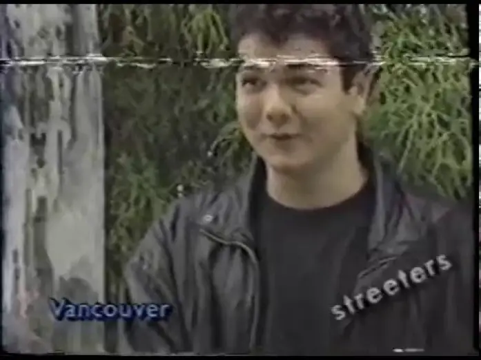 Wideo do serialu Street Cents — CBC's Street Cents - Introducing the Internet (clip)