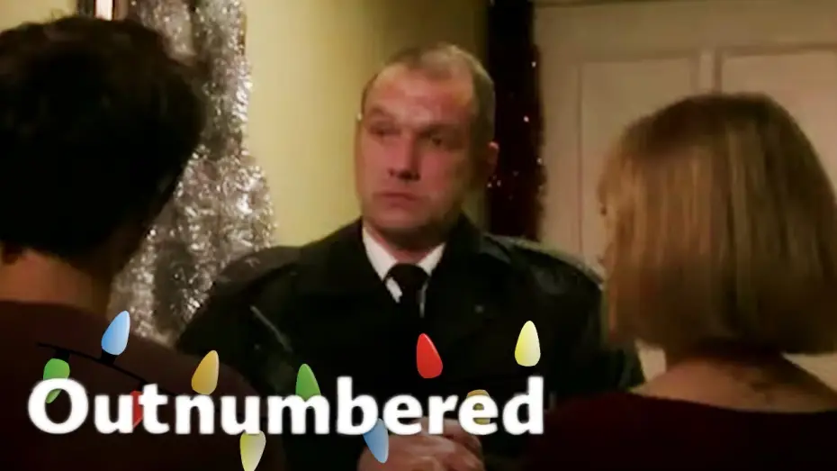 Wideo do serialu Przegrana walka — It's Not a Christmas Party Until The Police Show Up | Outnumbered