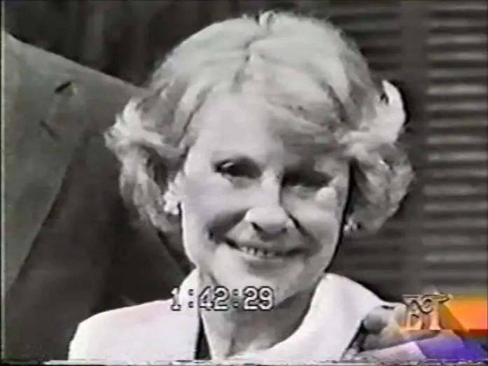 Wideo do serialu The Ghost & Mrs. Muir — Hope Lange - ET Interview Post Brain Surgery - 1991