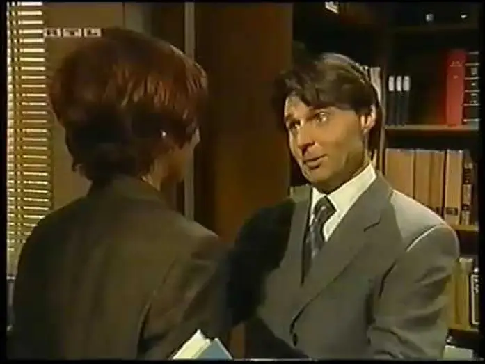Видео к сериалу Gute Zeiten, schlechte Zeiten — GZSZ Trailer von 1999