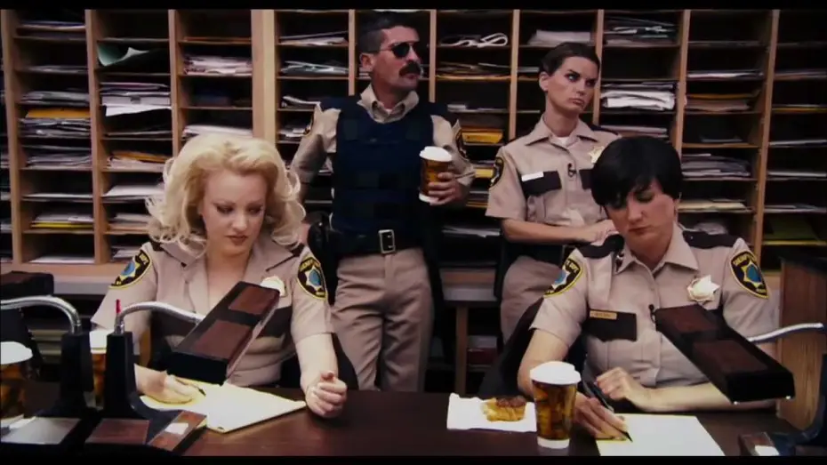Wideo do serialu Reno 911! — Reno 911! Miami (HD Trailer)