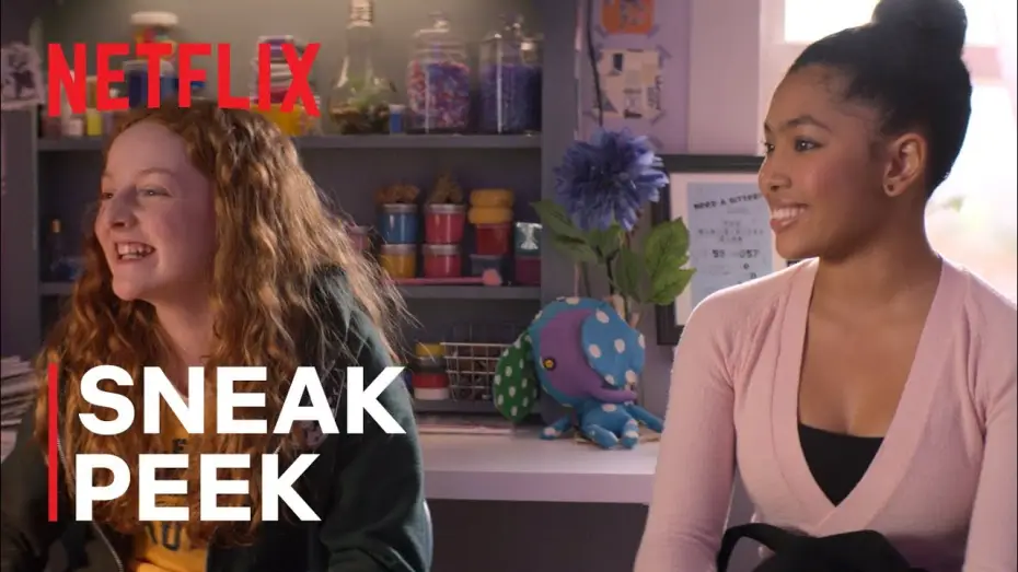 Wideo do serialu Klub Opiekunek — The Baby-Sitters Club Season 2: First 8 Minutes | Netflix After School