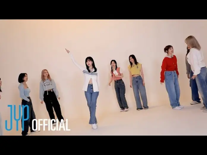 Wideo do serialu TIME TO TWICE — TWICE REALITY "TIME TO TWICE" Y2K TDOONG SHOW TEASER