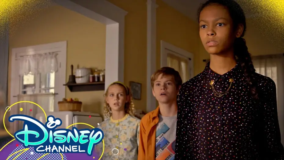 Видео к сериалу Tajemnice Sulphur Springs — Secrets of Sulphur Springs Season 2 Teaser 🤫| Disney Channel