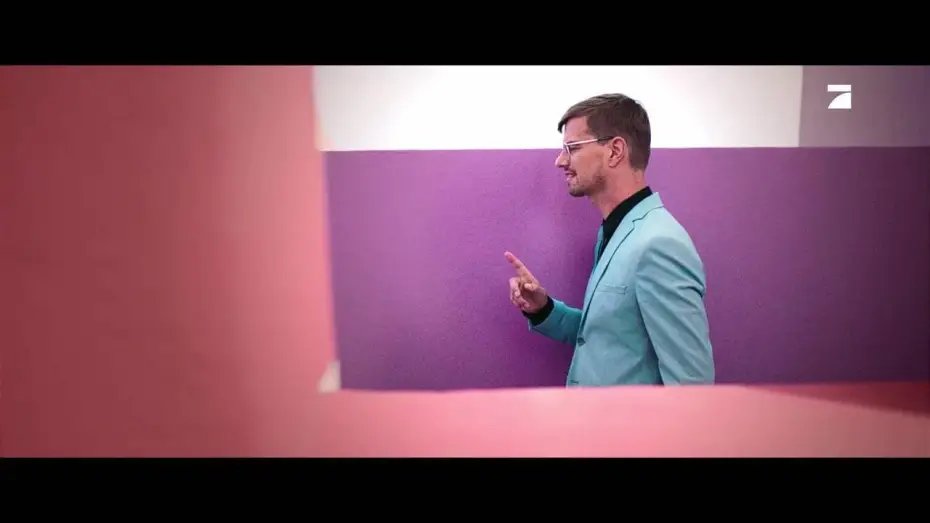 Wideo do serialu Wer stiehlt mir die Show? — Teaser "Wer stiehlt mir die Show?" mit Joko Winterscheidt (ab 5. Januar 2021, ProSieben)