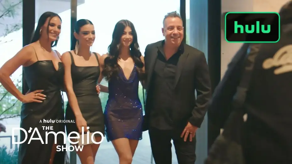 Wideo do serialu The D'Amelio Show — First Look