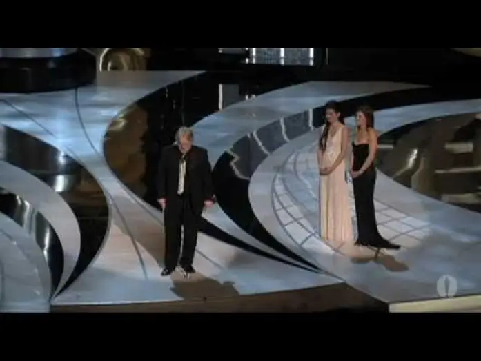 Видео к сериалу Oscary — Philip Seymour Hoffman Wins Best Actor: 2006 Oscars