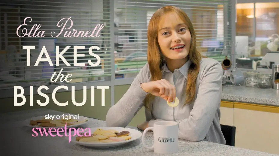 Видео к сериалу Złotko — Ella Purnell Takes The Biscuit