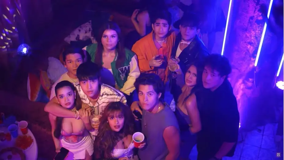 Wideo do serialu Senior High — Senior High Teaser