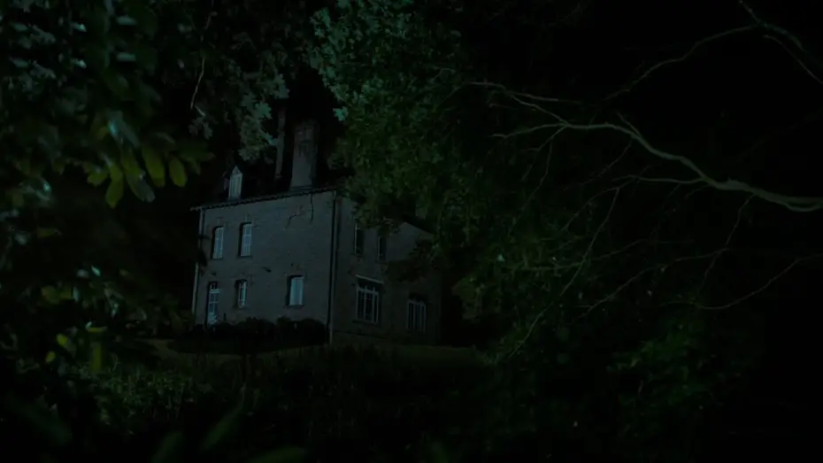 Wideo do serialu Le Signal 149 kHz — Le Signal - 149 kHz - Teaser