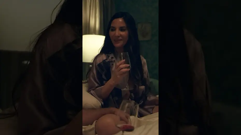 Видео к сериалу Znajomi i sąsiedzi — Podcasts are the new pillow talk.