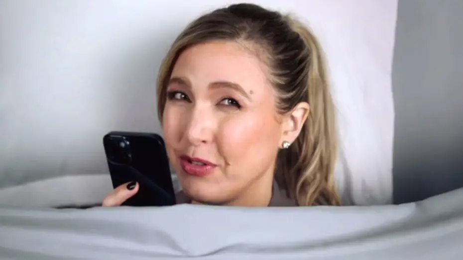 Wideo do serialu After Midnight — After Midnight With Taylor Tomlinson CBS Trailer