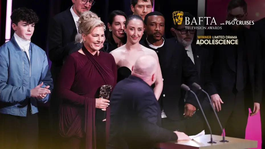 Wideo do serialu Dojrzewanie — “Don’t be a d**k…That was our motto" Adolescence Wins the Limited Drama BAFTA | BAFTA TV Awards 2026