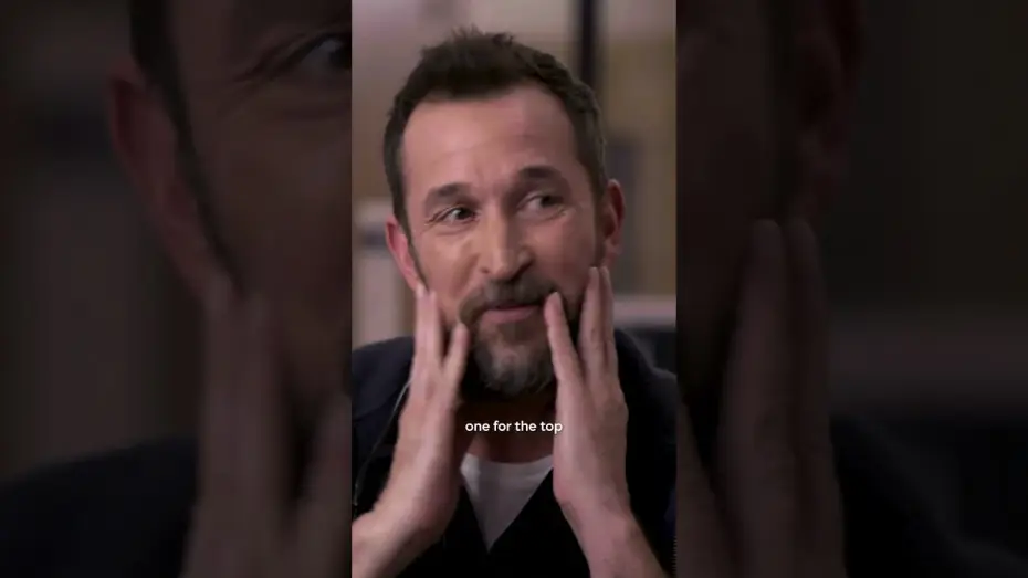 Видео к сериалу The Pitt — Behind Dr. Robby's beard.