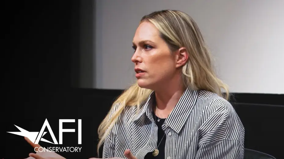 Wideo do serialu Nikt tego nie chce — Behind the Scenes: Erin Foster on Making NOBODY WANTS THIS