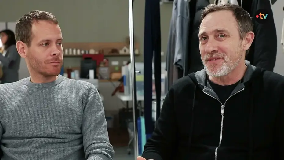 Wideo do serialu Feniks — [Interview] Phoenix : Louis Aubert et Matthieu Bernard, scénaristes