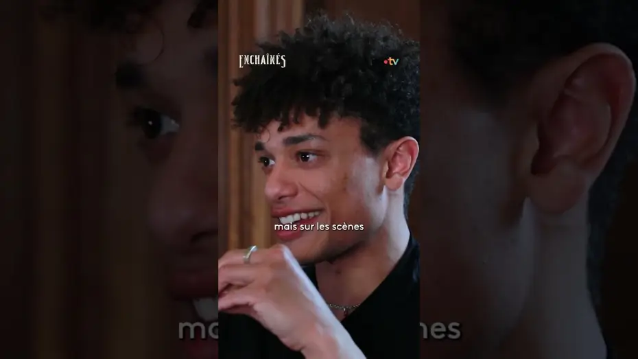 Wideo do serialu Enchaînés — Pour tourner la scène plus difficile de la série "Enchaînés", Enzo Rose a dû se préparer.