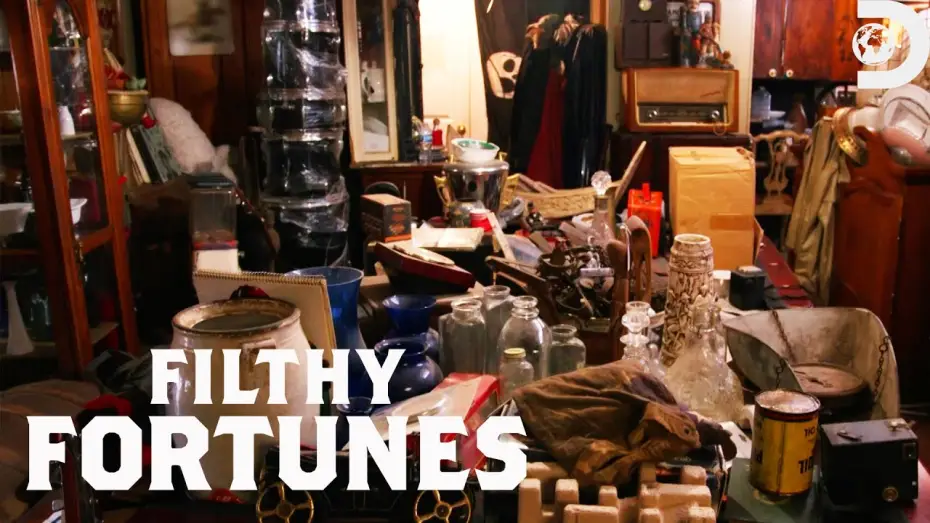 Wideo do serialu Brudne fortuny — Tackling a LEVEL 5 HOARD!? | Filthy Fortunes | Discovery