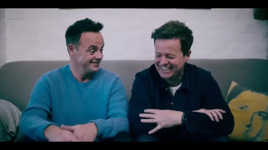 Wideo do serialu Przypadkowy turysta — The Accidental Tourist Trailer