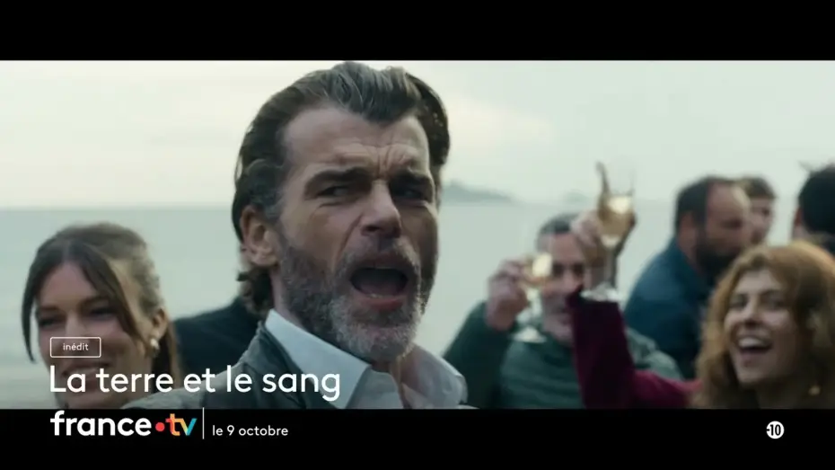 Wideo do serialu La Terre et le Sang — [Bande annonce] La Terre et le sang