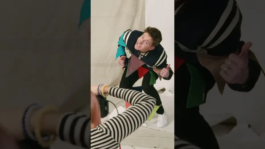 Wideo do serialu Saturday Night Live UK — Photoshoot BTS with the cast of Saturday Night Live UK