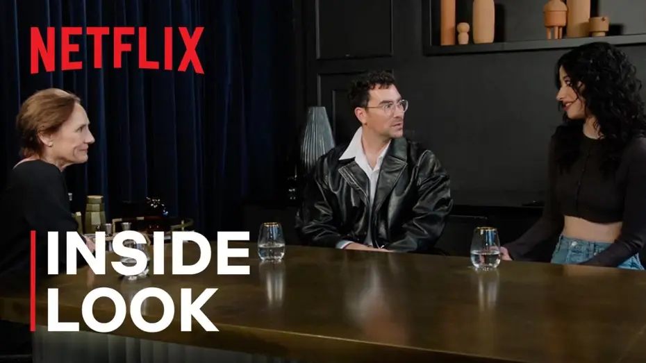 Wideo do serialu Życiowe błędy — Dan Levy, Laurie Metcalf & Taylor Ortega on the Chemistry Behind Big Mistakes | Netflix