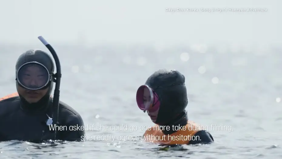 Wideo do serialu Deep Dive Korea: Song Ji-hyo’s Haenyeo Adventure — Deep Dive Korea: Song Ji-hyo's Haenyeo Adventure | Coming Soon on 11 May | Behind The Scenes