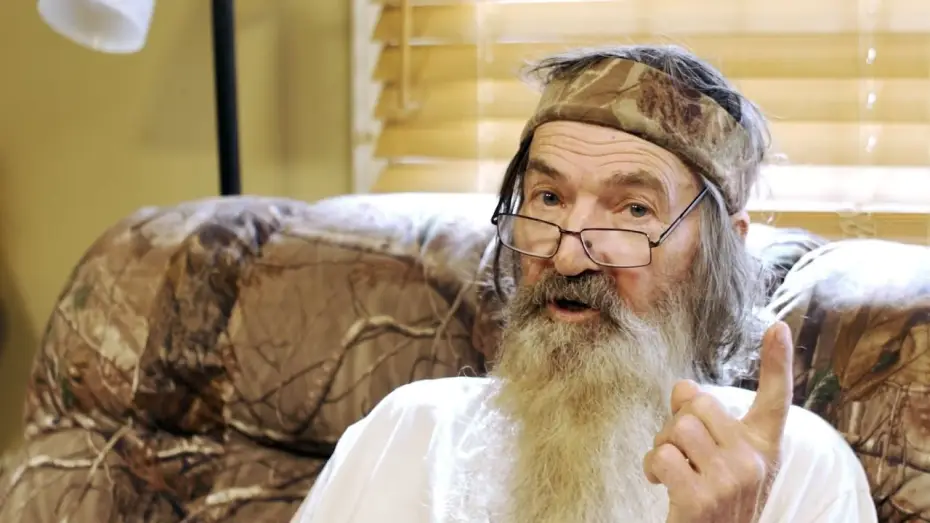 Wideo do serialu In the Woods with Phil — You Can't be Pro-God Unless You're Anti-Marxism | Phil Robertson