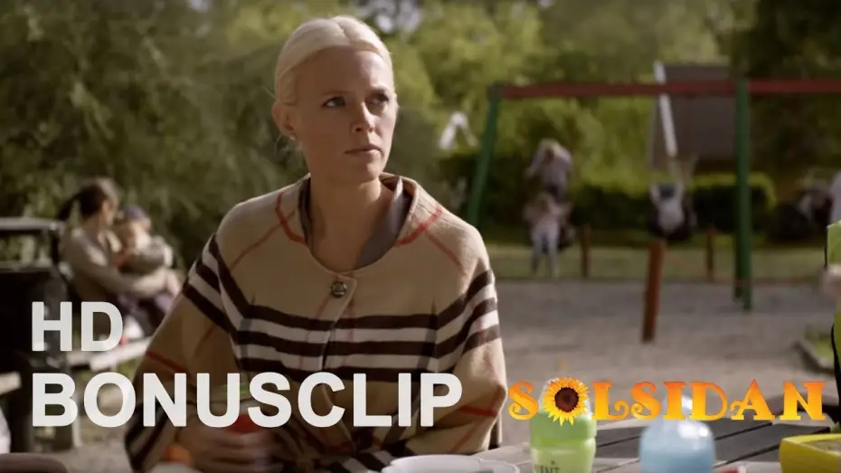 Wideo do serialu Solsidan — Bonusclip: Die (fast) perfekte Mama