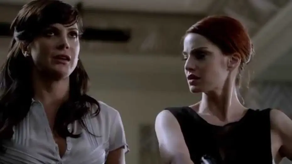 Видео к сериалу Femme Fatales — Femme Fatales: Gun Twisted Clip #3