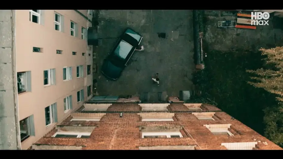 Wideo do serialu 4 Blocks: Początek — World Teaser