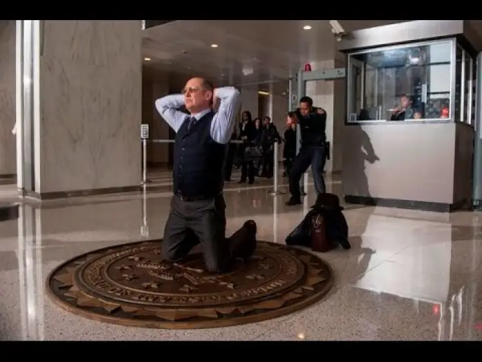 Видео к сериалу Czarna lista — Reddington surrenders himself to the FBI