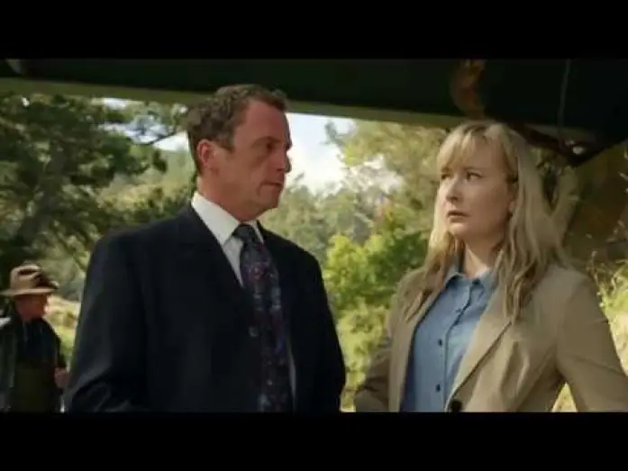 Wideo do serialu Tajemnice Brokenwood — BROKENWOOD Saison 1 - Bande Annonce