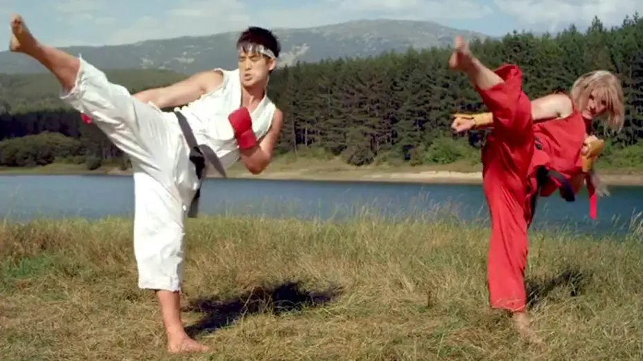 Wideo do serialu Uliczny wojownik: pięść zabójcy — STREET FIGHTER Assassin's Fist - Bande Annonce VF