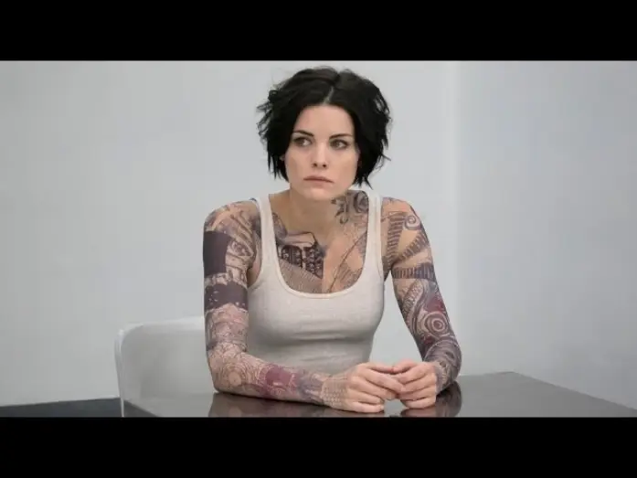 Видео к сериалу Blindspot: Mapa zbrodni — Слепая зона (2015) — русский трейлер