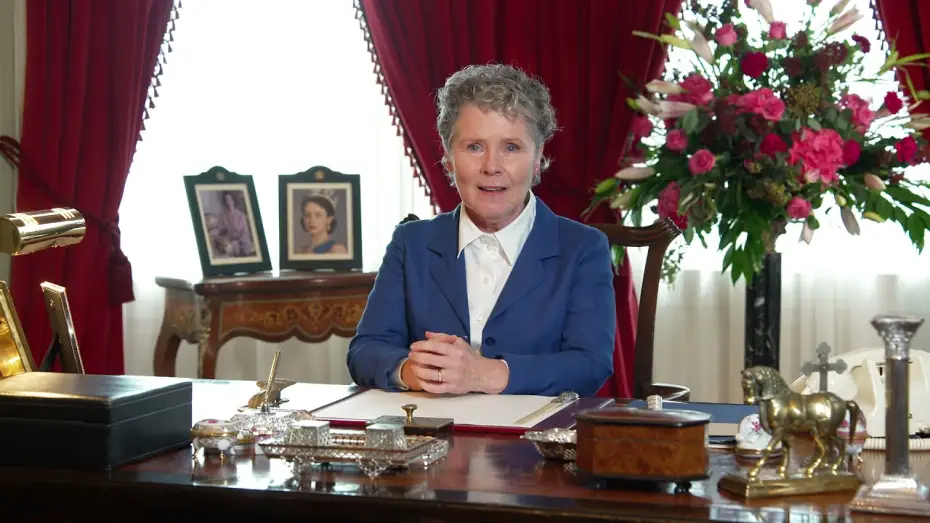 Wideo do serialu The Crown — Season 5 | A Message From Imelda Staunton
