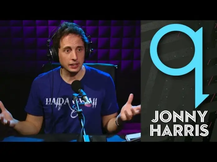 Wideo do serialu Wciąż na nogach — Jonny Harris brings "Still Standing" to studio q